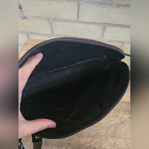 Vintage Stamped Leather Bag - Picture 11 of 11